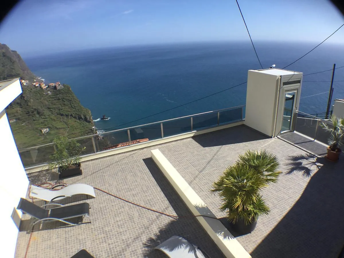 Guesthouse-Theview (Adults Only) Ribeira Brava